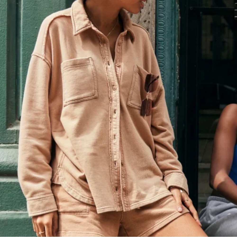 Aerie button down tan xs “limberjane” collection